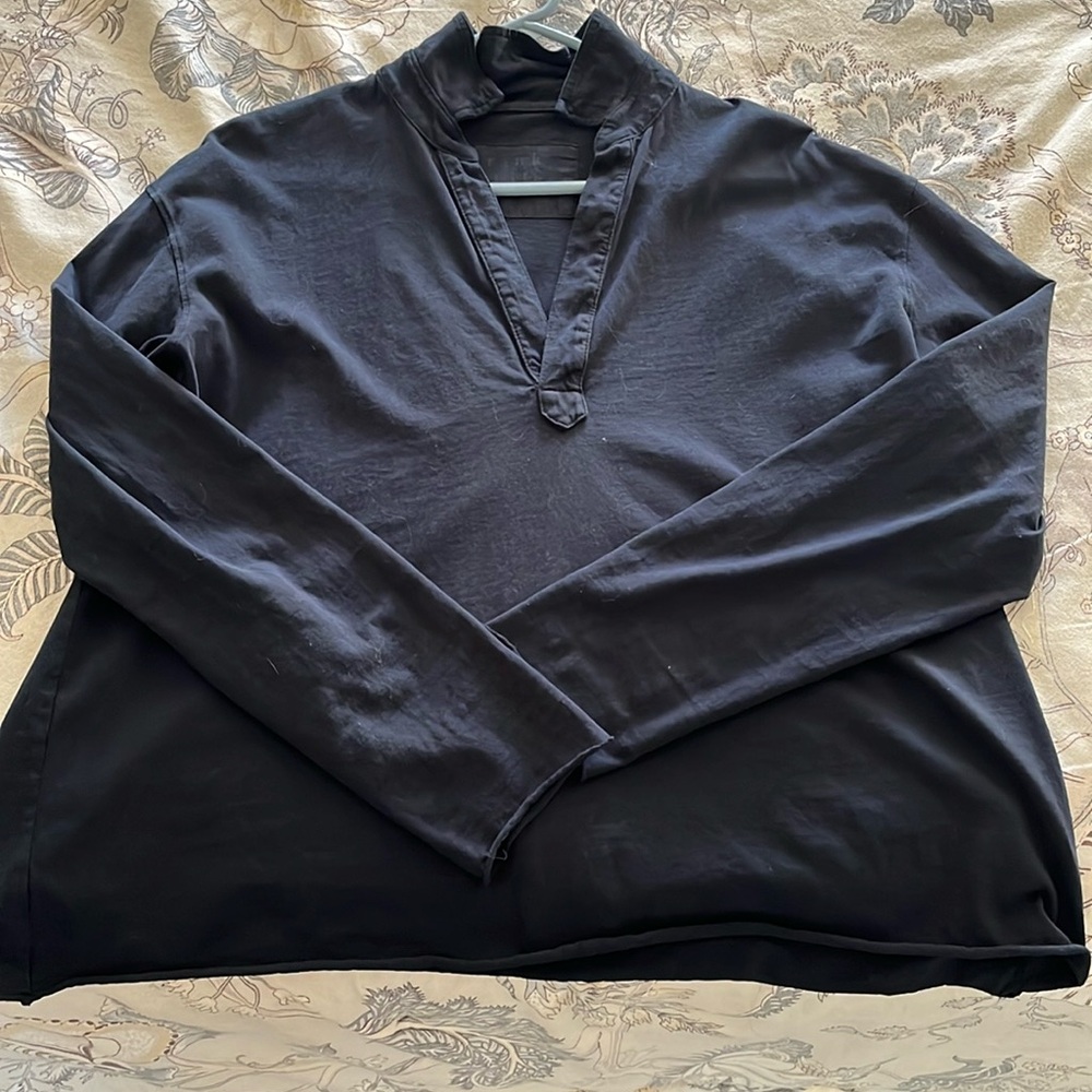 Frank & Eileen Patrick Popover Henley in Black Size Large